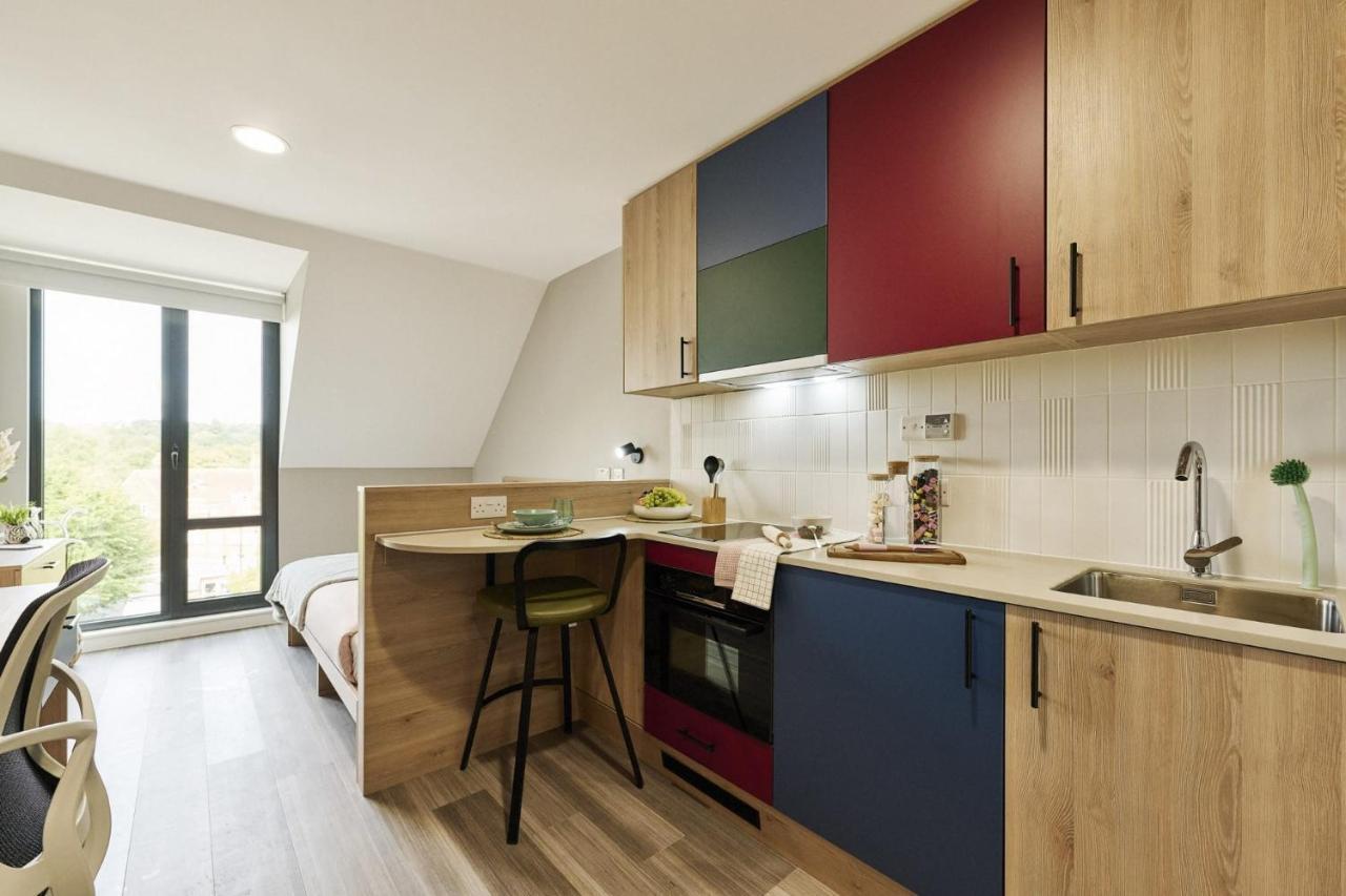 Studio Apartments At Spireworks Minutes Away From Oxford City Centre Eksteriør billede